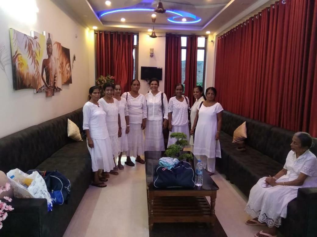 Hotel The Ideal Kushinagar Luaran gambar
