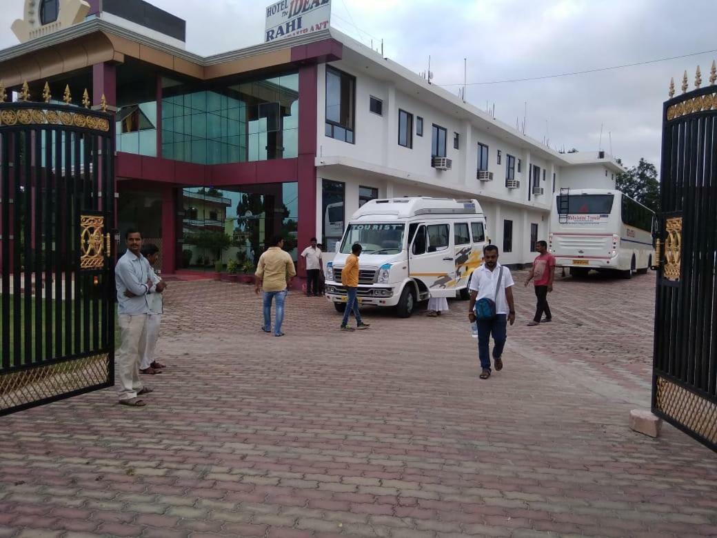 Hotel The Ideal Kushinagar Luaran gambar
