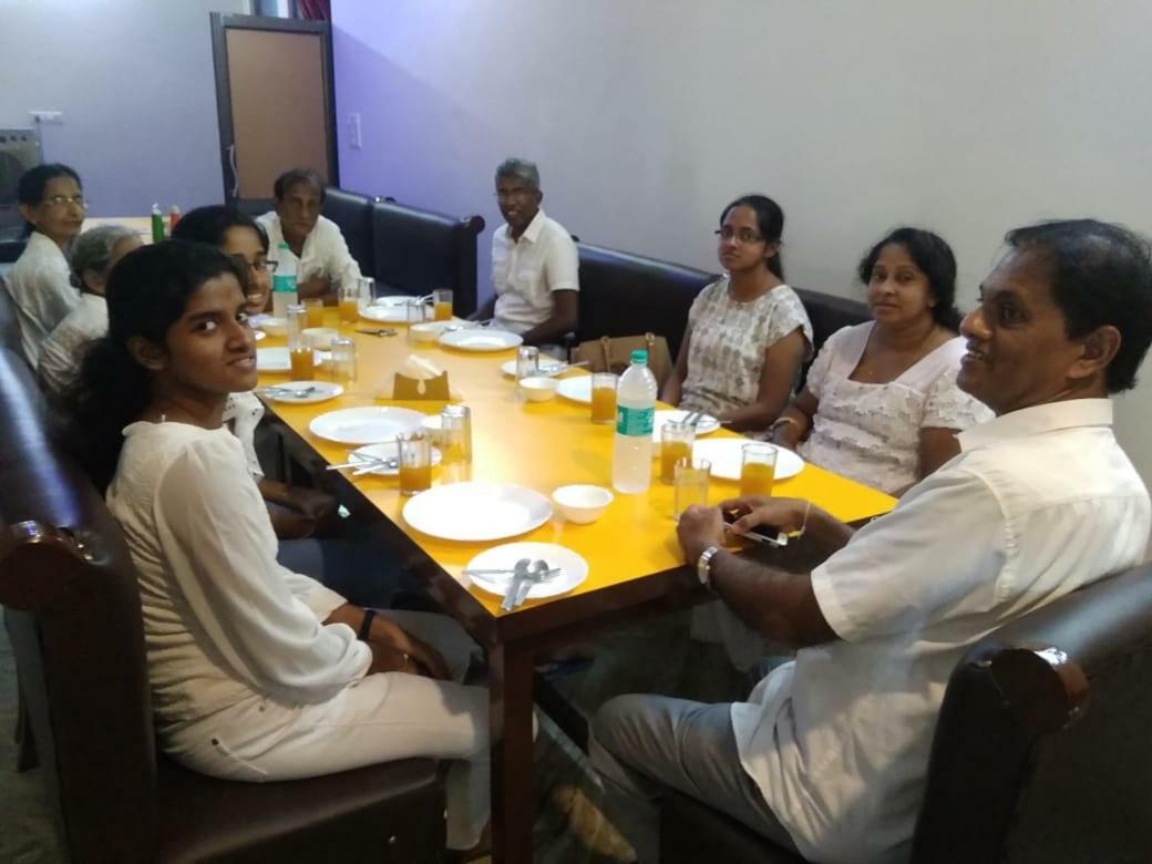 Hotel The Ideal Kushinagar Luaran gambar